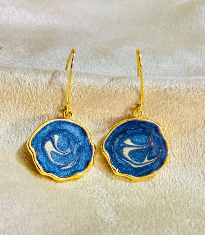 Σκουλαρίκι