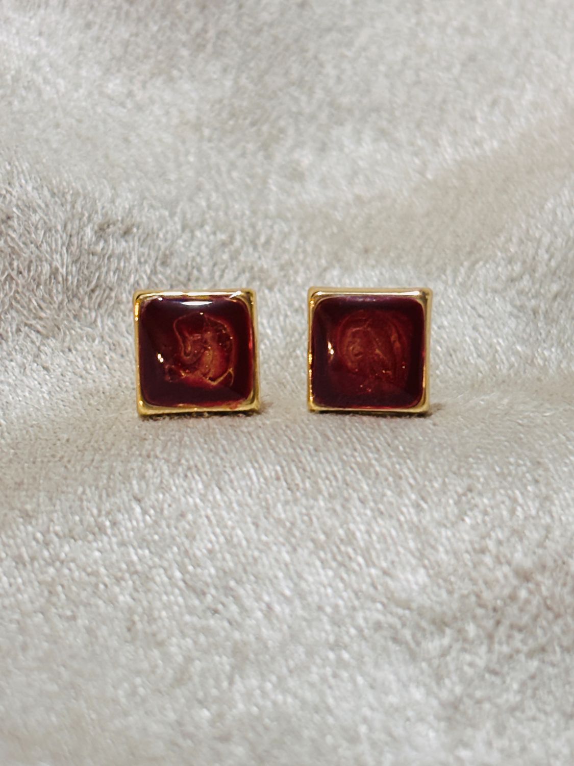 Σκουλαρίκια