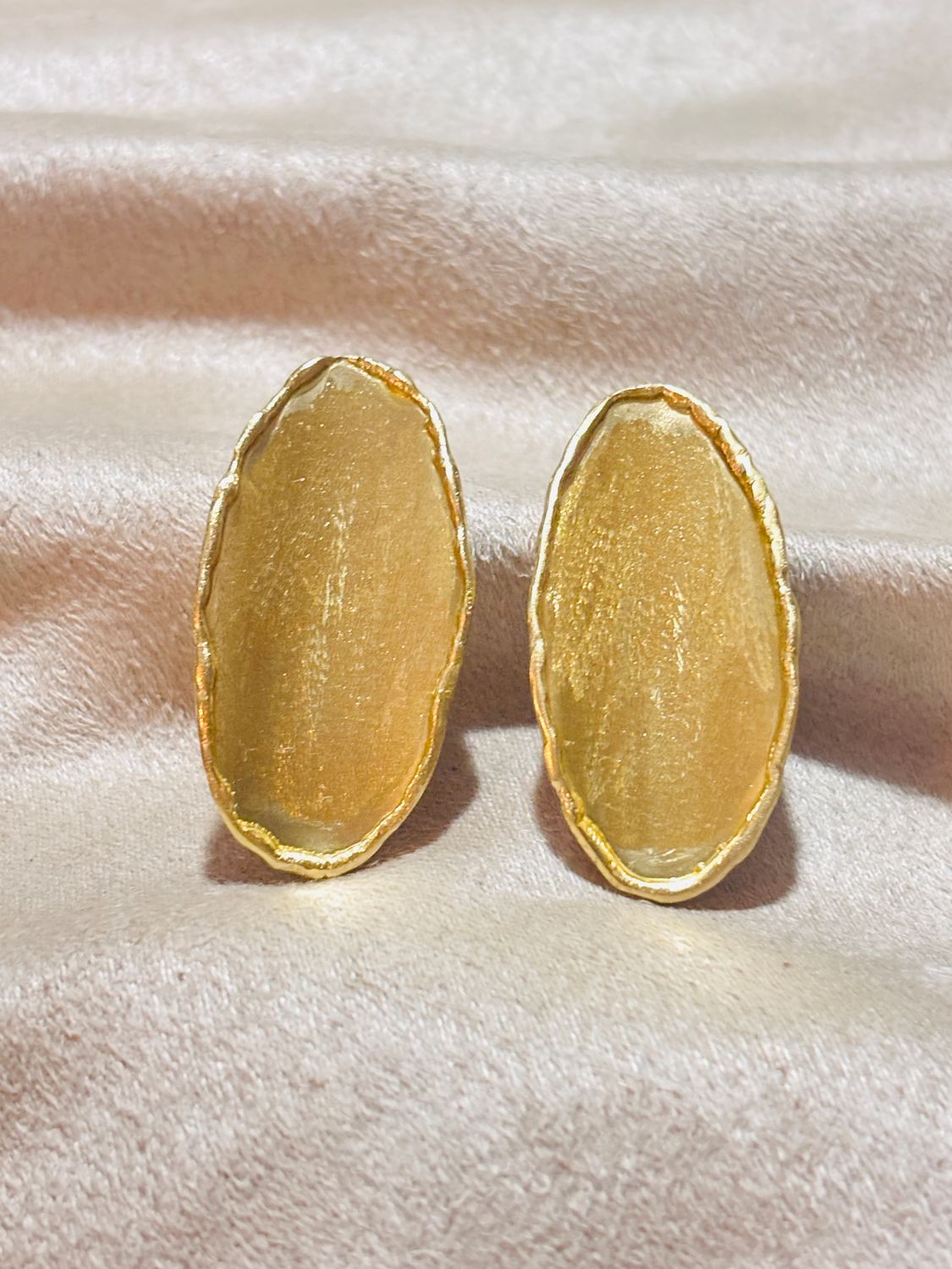 Σκουλαρίκι