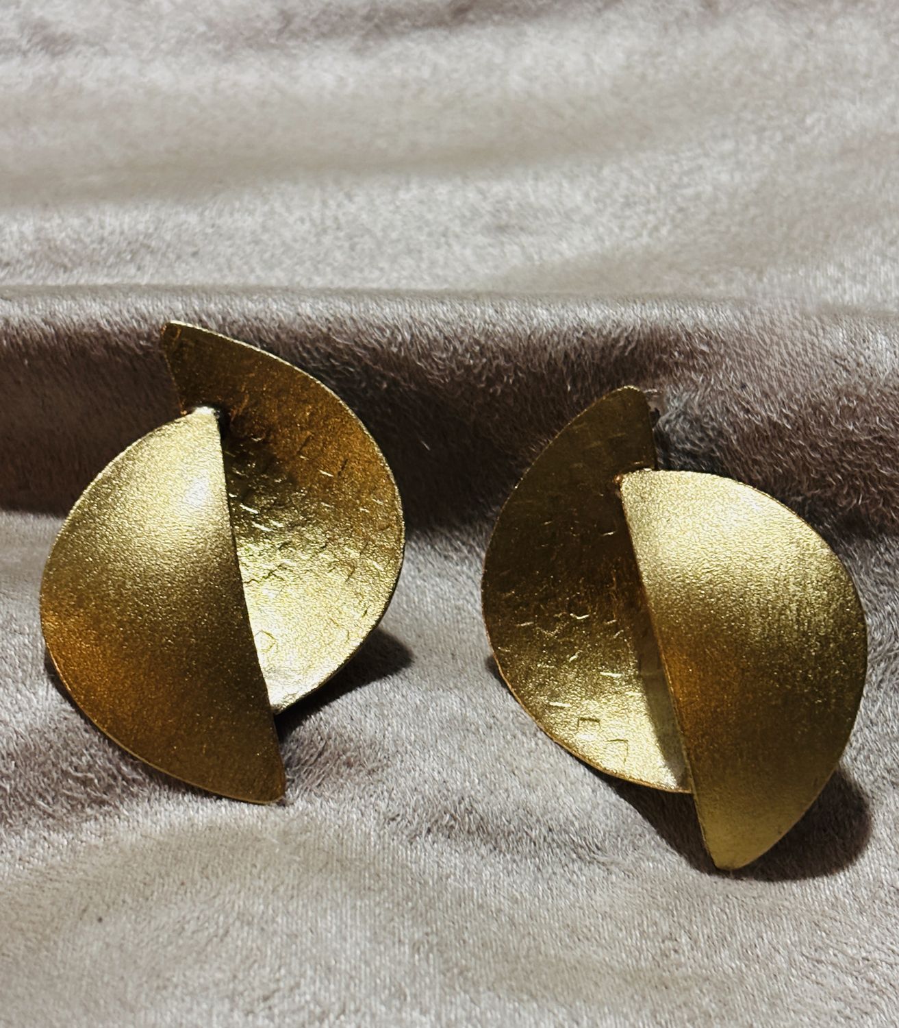 Σκουλαρίκι