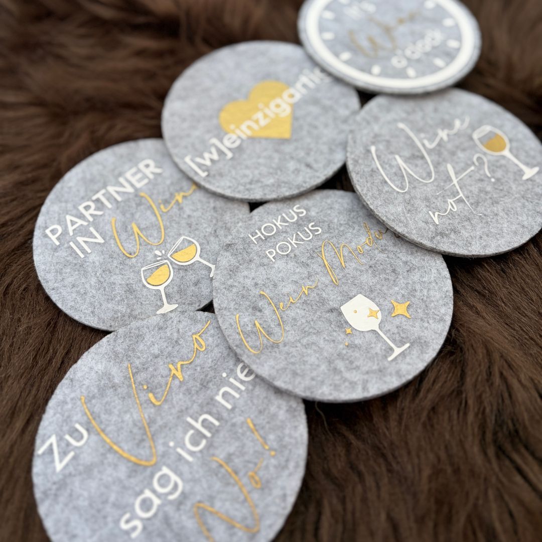 Filzuntersetzer im 6er-Set (verschiedene Designs & Farben) Filzuntersetzer im 6er-Set (verschiedene Designs & Farben)