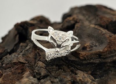 Midnight Fox Ring – Sterling Silver Split Shank with CZ-Accented Fox Design