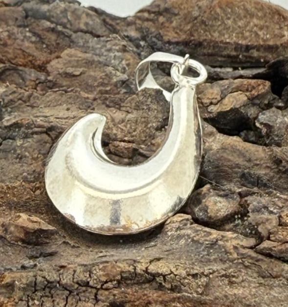 Celestial Crescent Pendant – Sterling Silver Moon Hook Charm with Bail