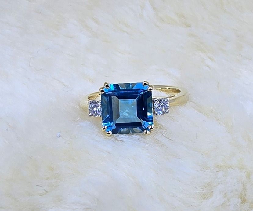 9ct Yellow Gold Octagonal Topaz &amp; Diamond Ring – 8.5mm Unique Cut with 0.17ct Side Stones