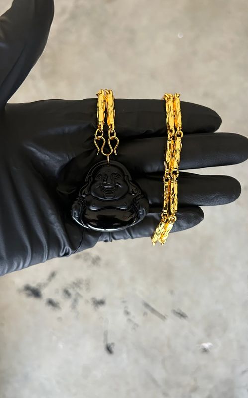 BLACK BUDDHA