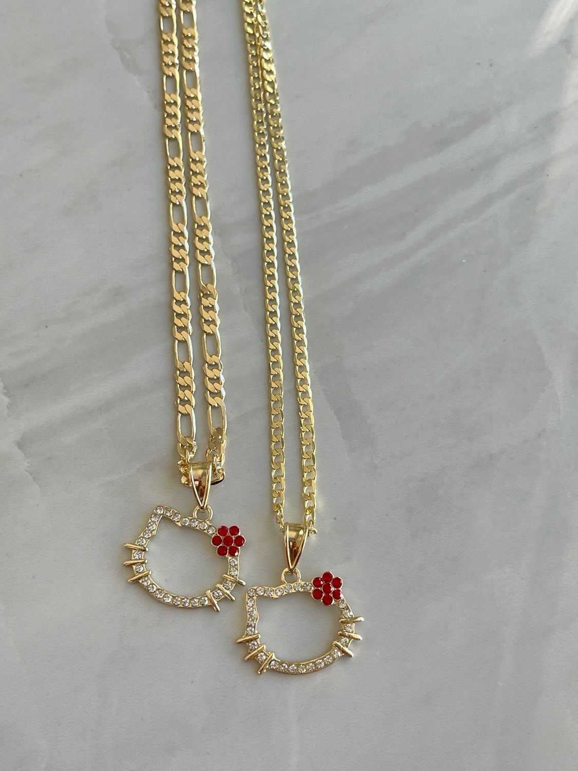 RED BOW HELLO KITTY NECKLACE