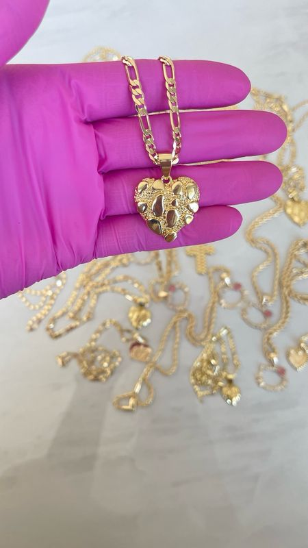JUMBO NUGGET HEART NECKLACE