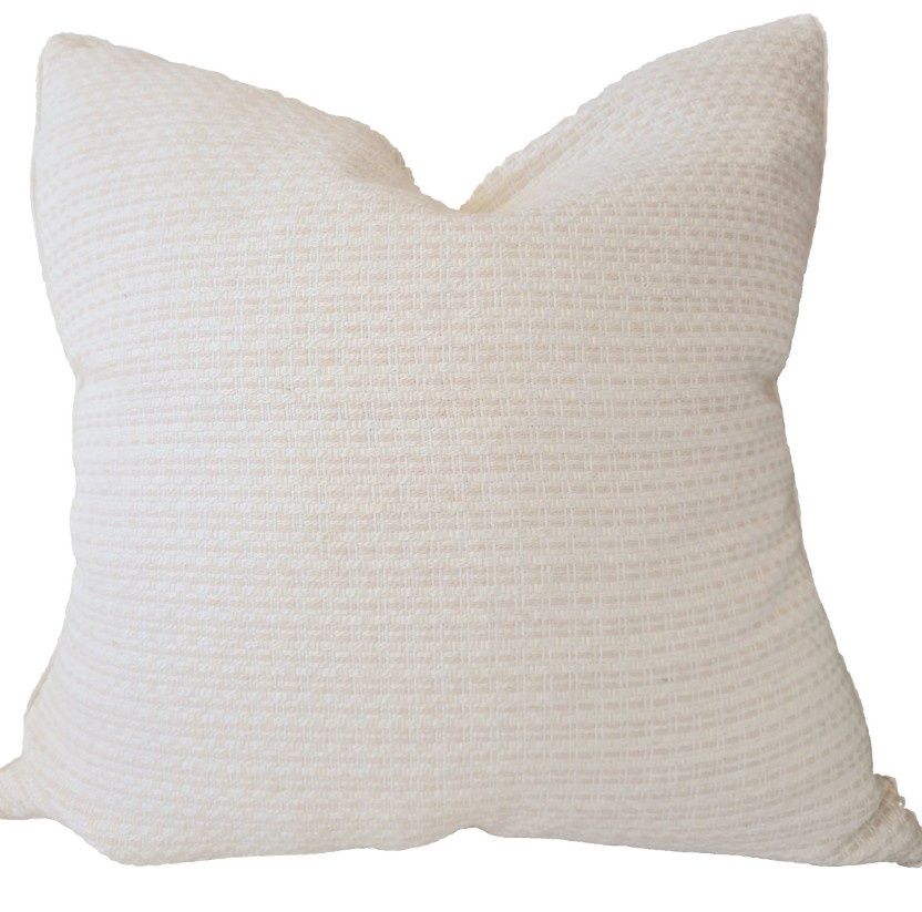 Kaya Cushion