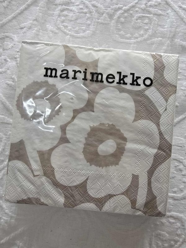 Marimekko Paper Napkins - Linen /Cream