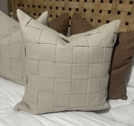 Lattice Natural Cushion