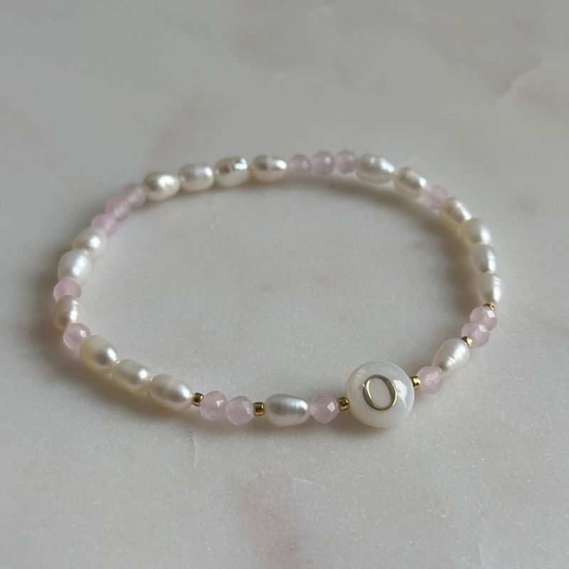Bransoletka Delicate Rose z literką