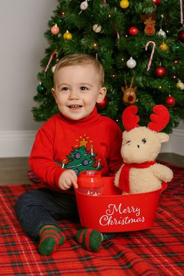 Girls Christmas Bucket Set