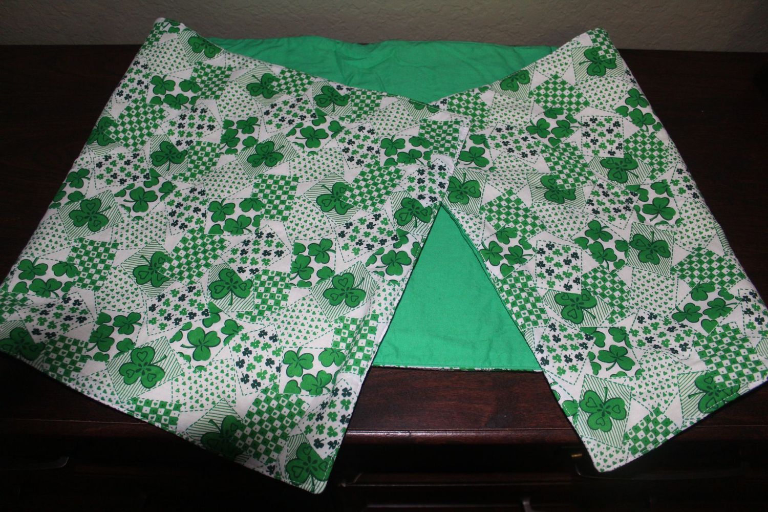 Handmade Shamrock Green Clover Patchwork Dining Table Decor