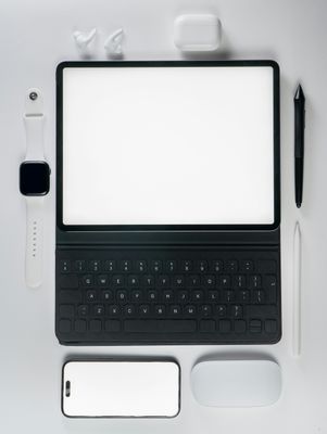 Phones &amp; Tablets