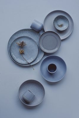 Dishes &amp; Plates