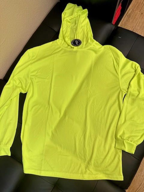 Breathable LS w/hood