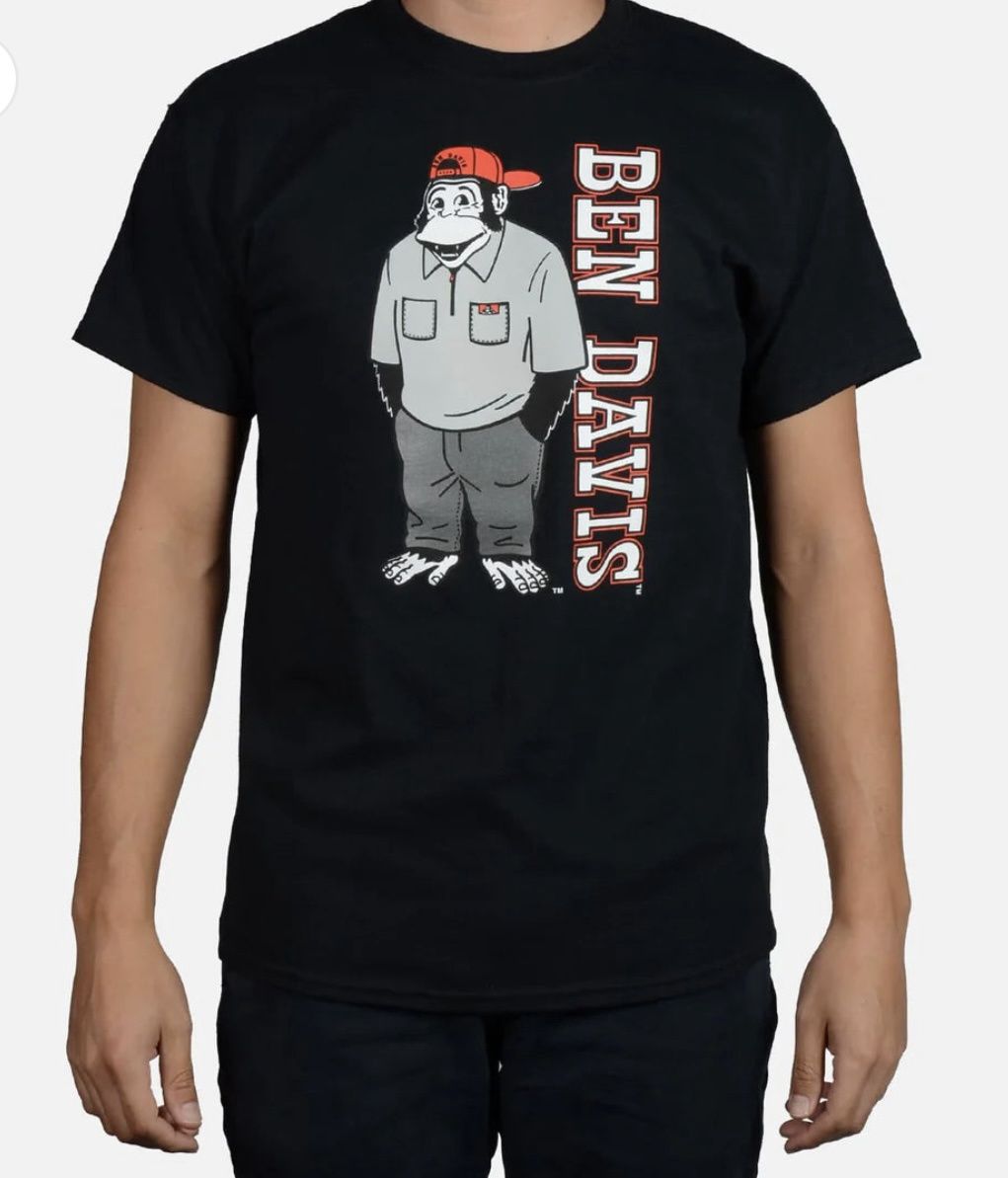 Ben Davis Tee, Size: MED
