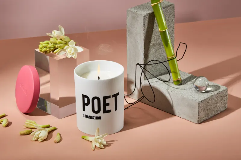 Nomad Noe Poet Candle