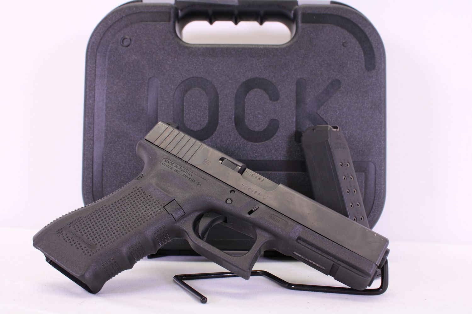 Glock 22 Gen 4 LE Trade-In – .40 S&amp;W – Factory Case – $259.99 w/ FREE SHIPPING