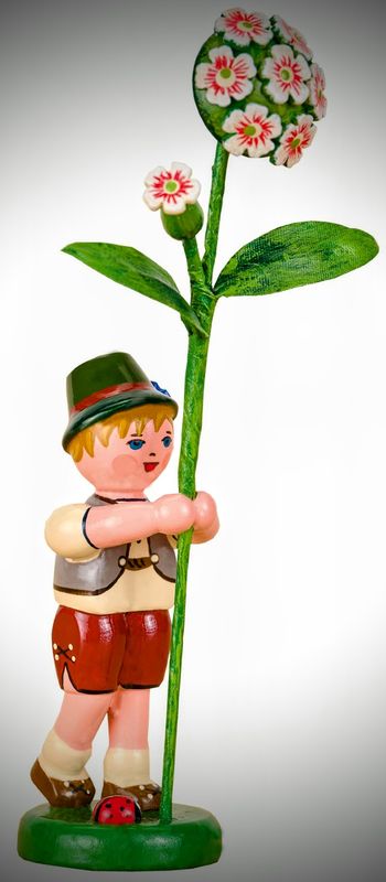 Hubrig Blumenjunge mit Bartnelke 11 cm