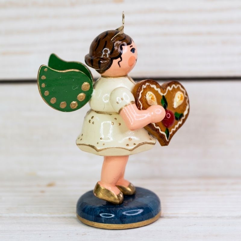 Hubrig "Geschenke-Engel mit Pfefferkuchenherz"