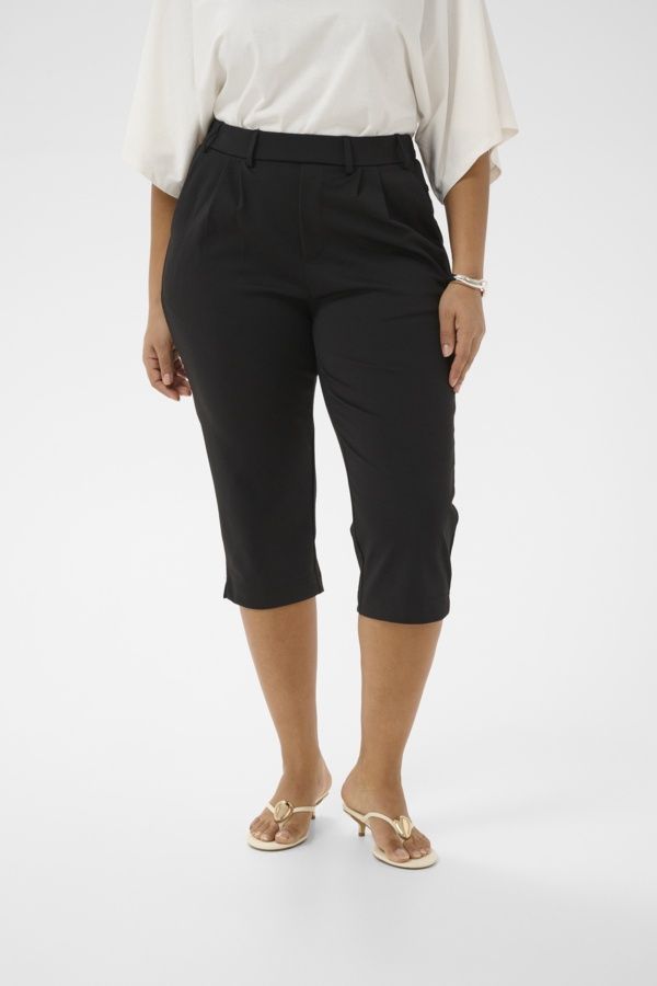KCjenna Capri Pants