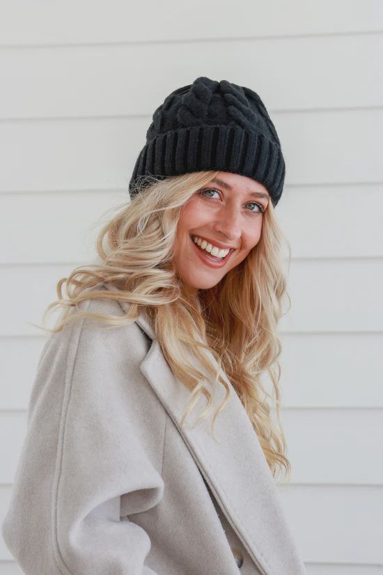 Cozy Knit Beanie - Black