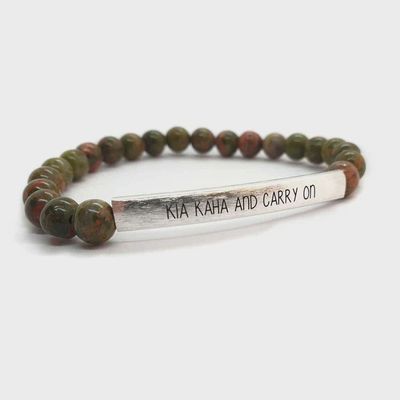 Green Opal Gemstone Bracelet – Kia kaha &amp; carry on