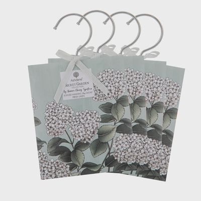 Secret Garden 28g 4 pack Fresh Linen Hang Scented Sachet