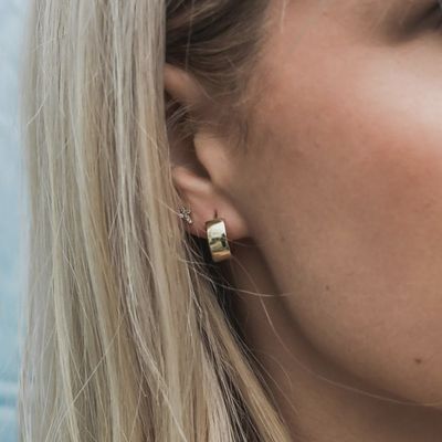 Queen of the Foxes Earrings - Chubby Huggie