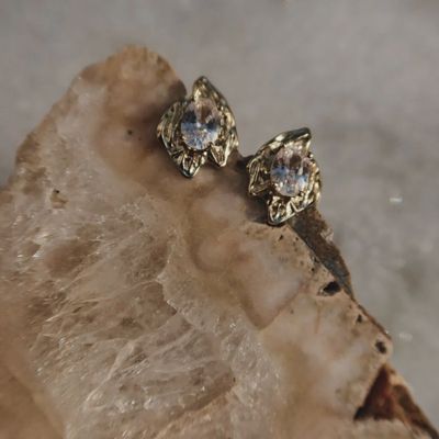 Queen of the Foxes Earrings - Rough Diamond Stud