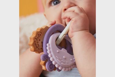 Trio Teether - Peony