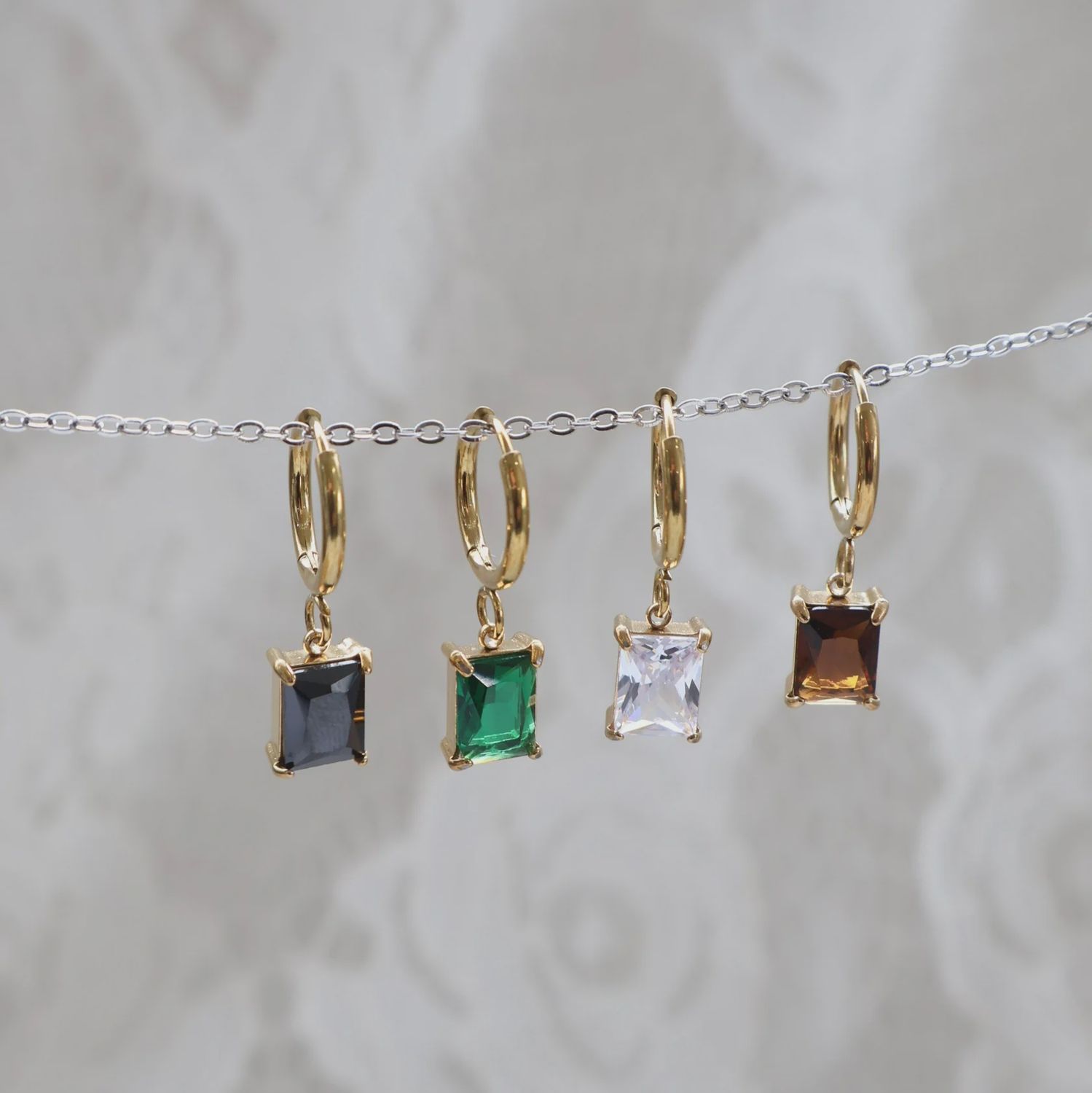 Ivy Hoops - Gold Crystal