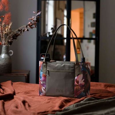 Antipodes Cooler Bag