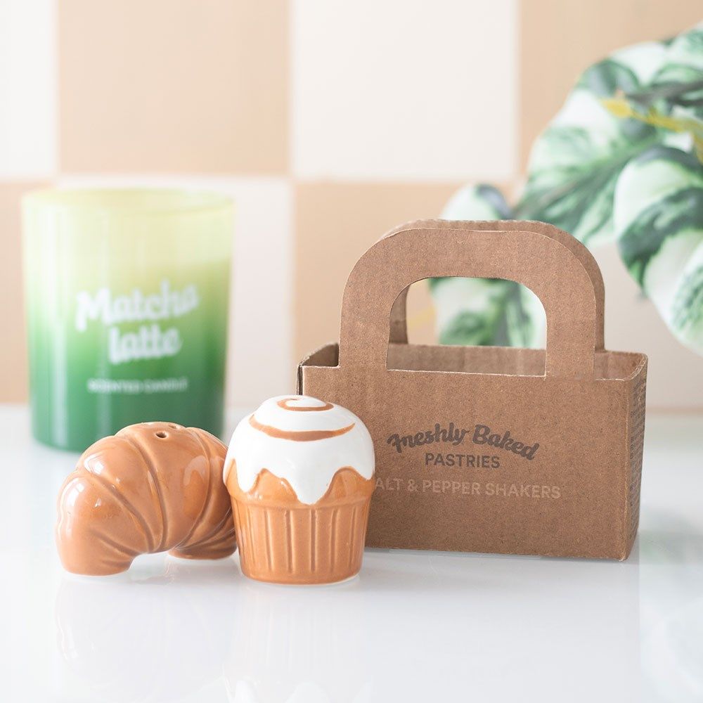 Pastry Salt &amp; Pepper Shakers