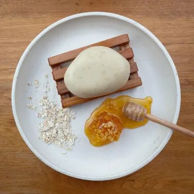 Honey and Oat Stone – Handmade, Natural Soap
