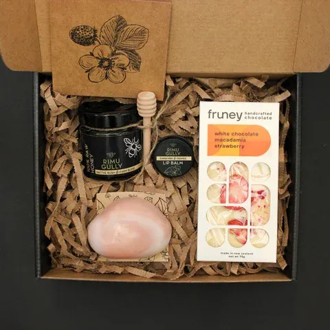 Puriri Gift Hamper