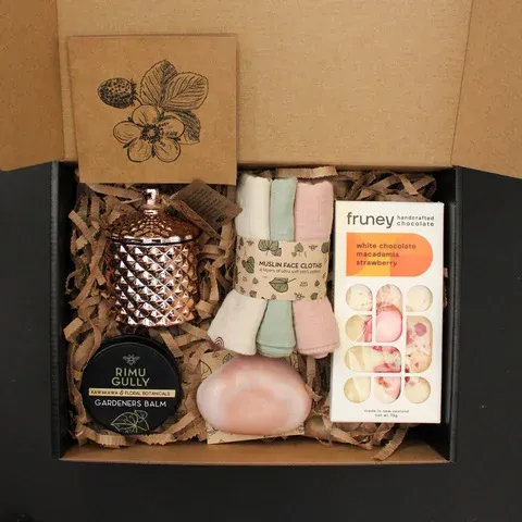 Karaka Gift Hamper