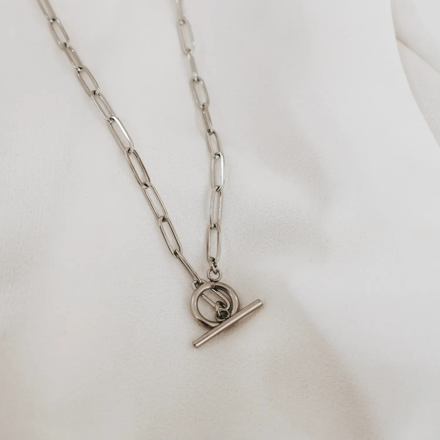 Paperclip T Bar Necklace - Silver