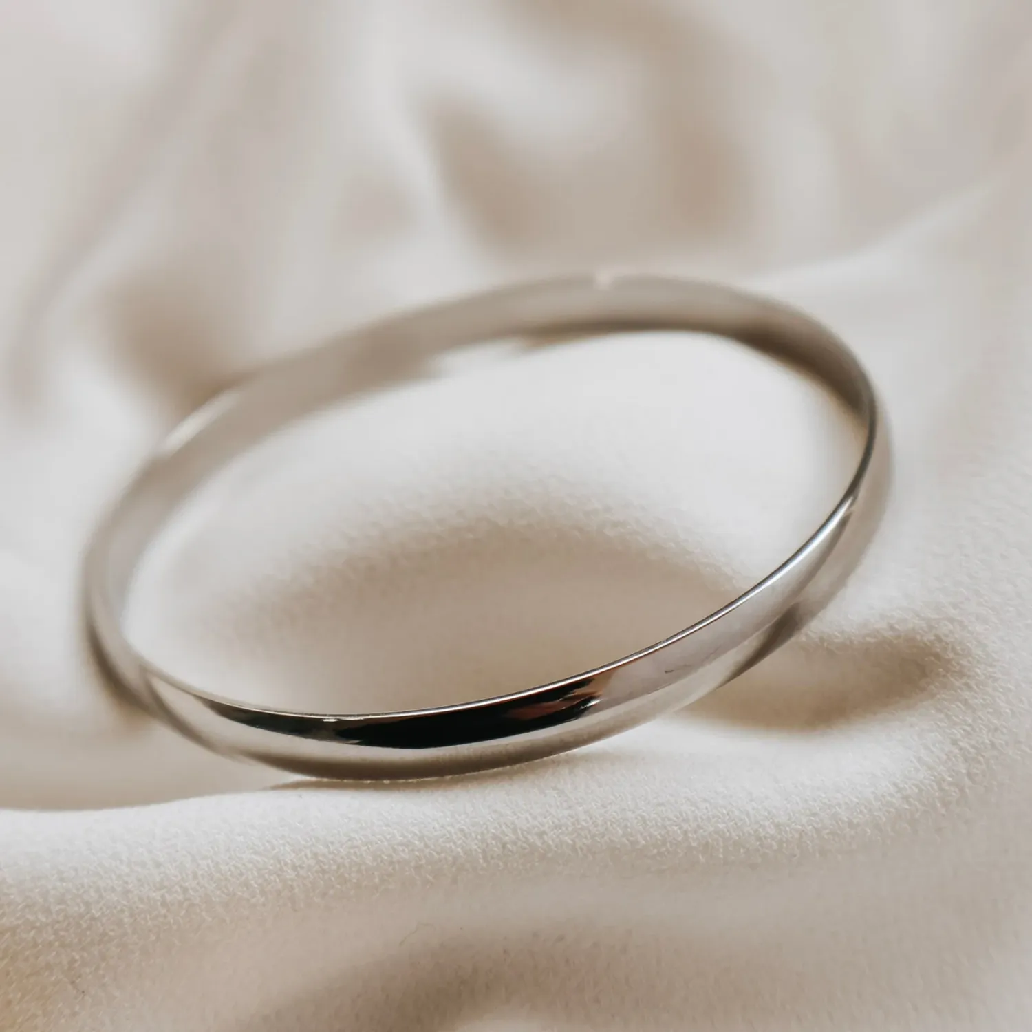 6mm Bangle - Silver 65mm