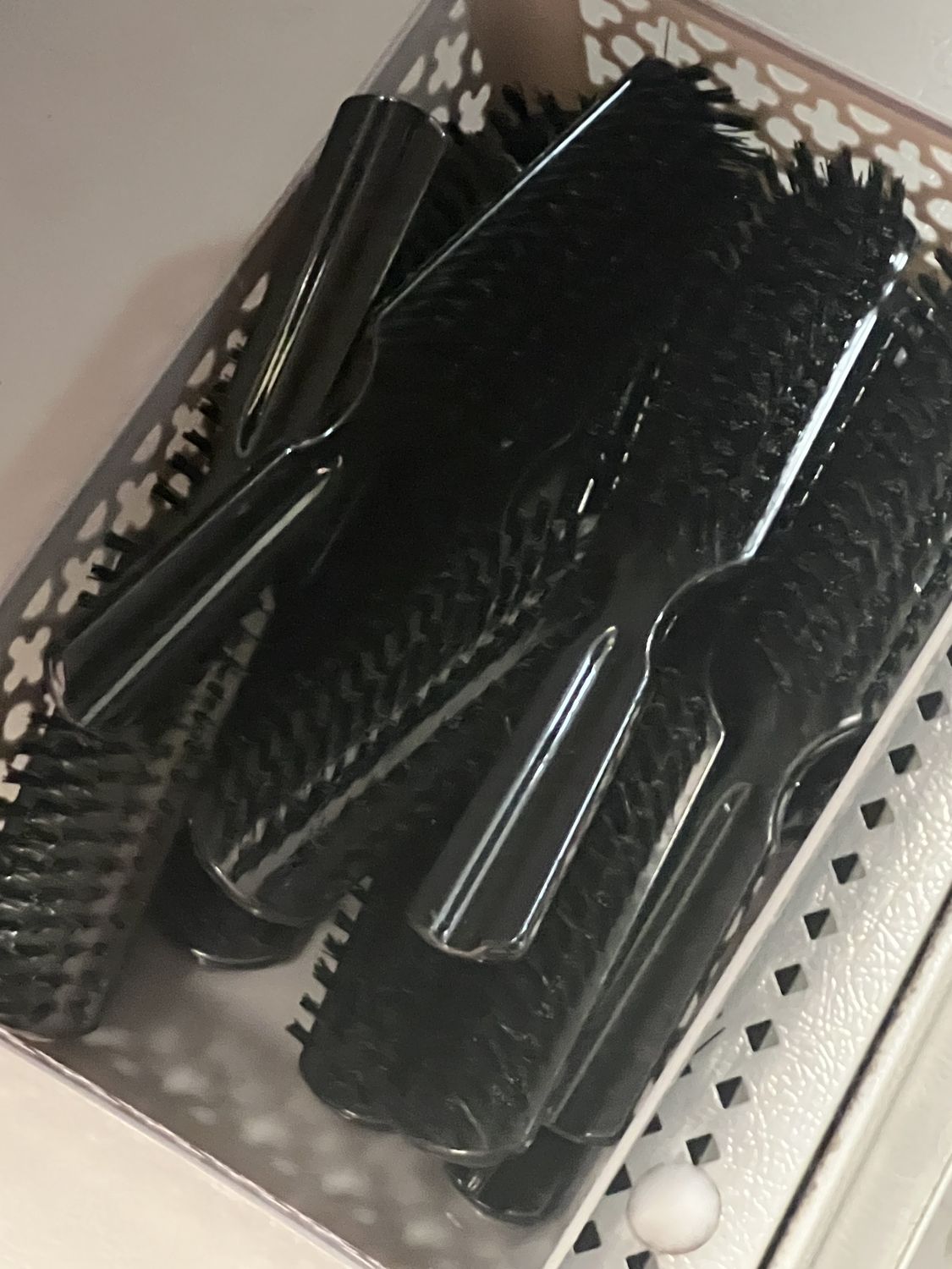 BLACK BRUSH