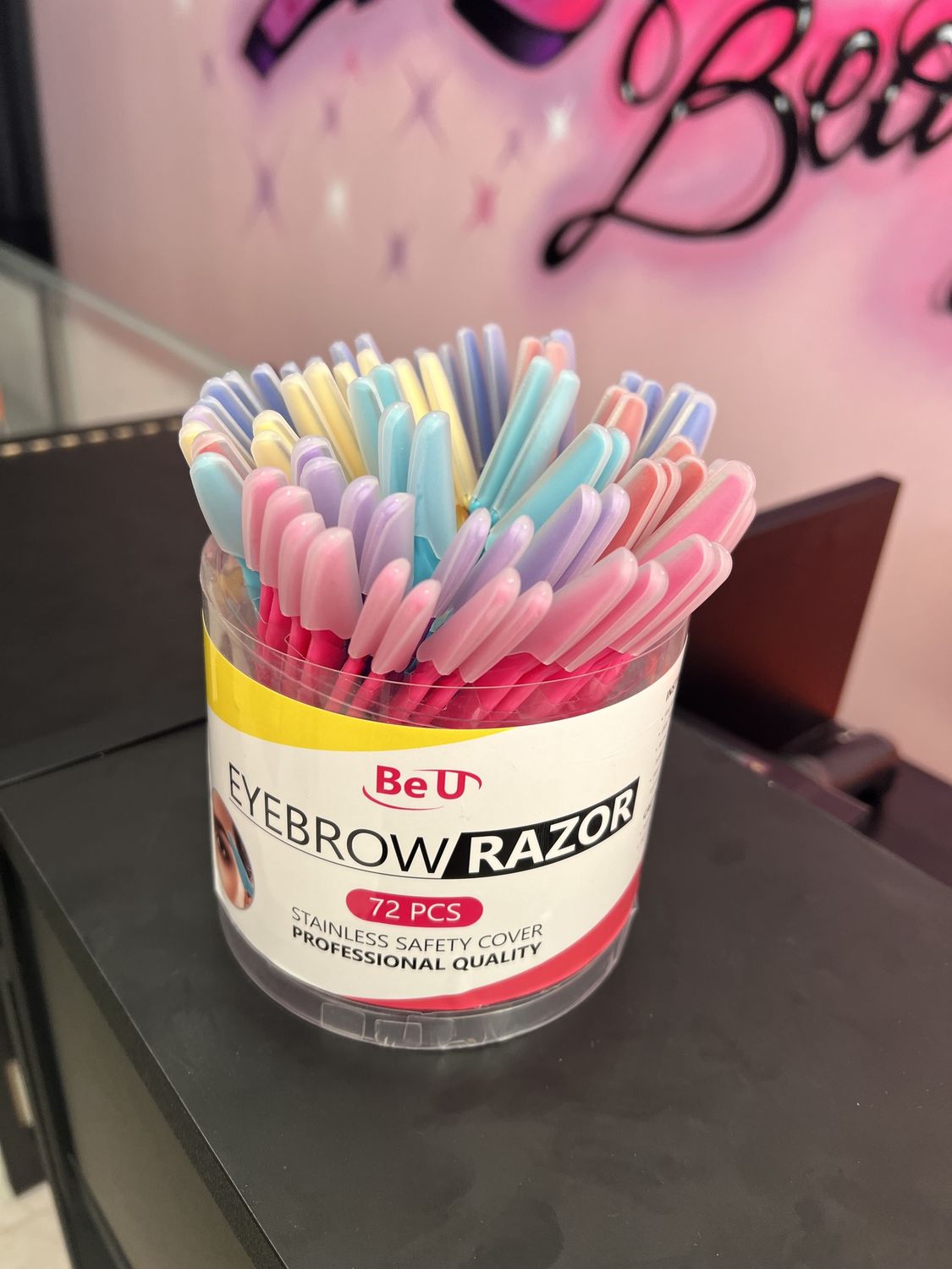 BE U EYEBROW RAZOR