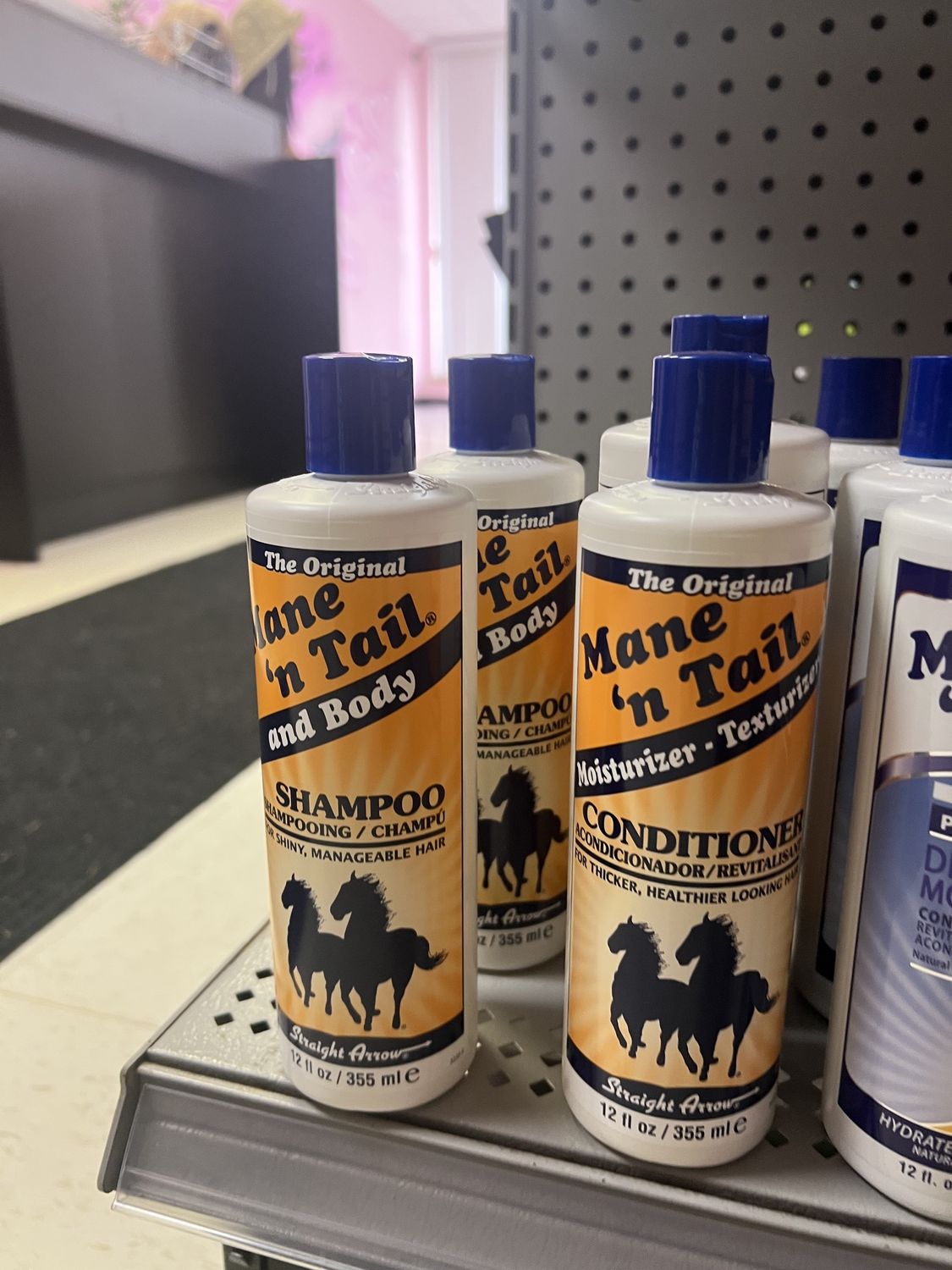 MANE N TAIL SHAMPOO