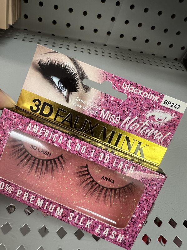 MISS NATURAL 3D FAUX MINK LASHES