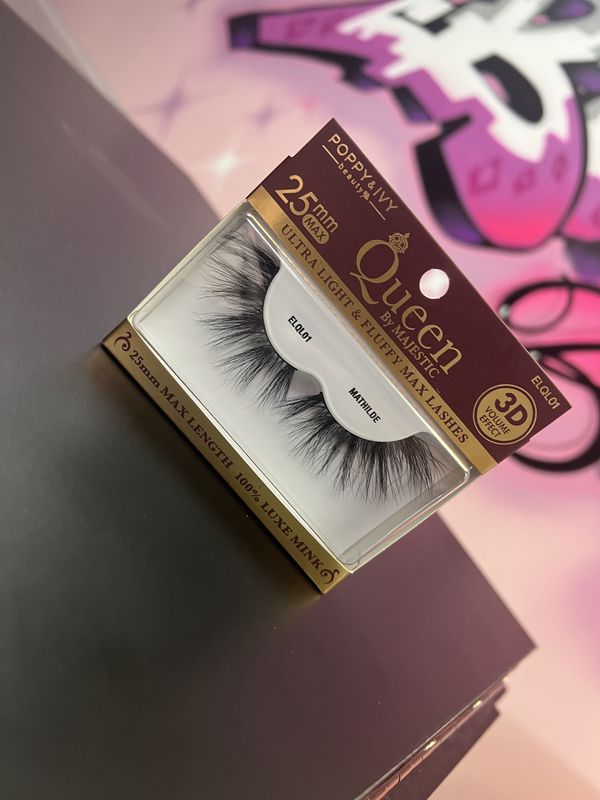 QUEEN BY MAJESTIC 25MM LUXE LASHES