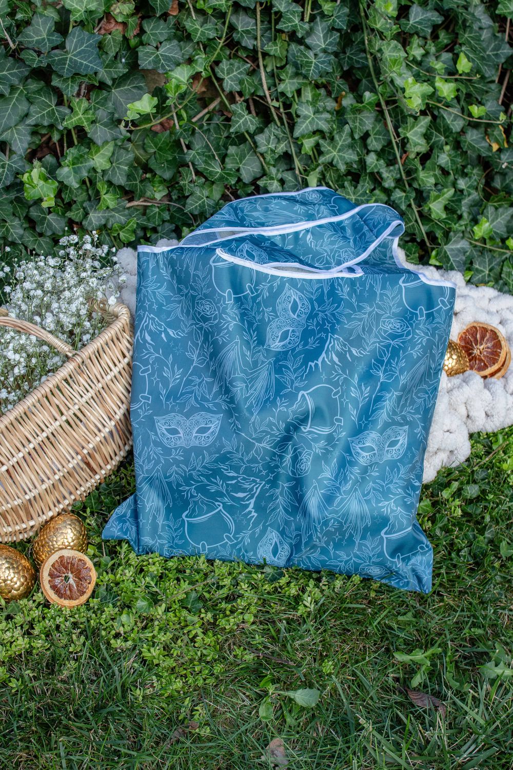 ACOTAR Starlight | Reusable Bookish Grocery Tote Bag