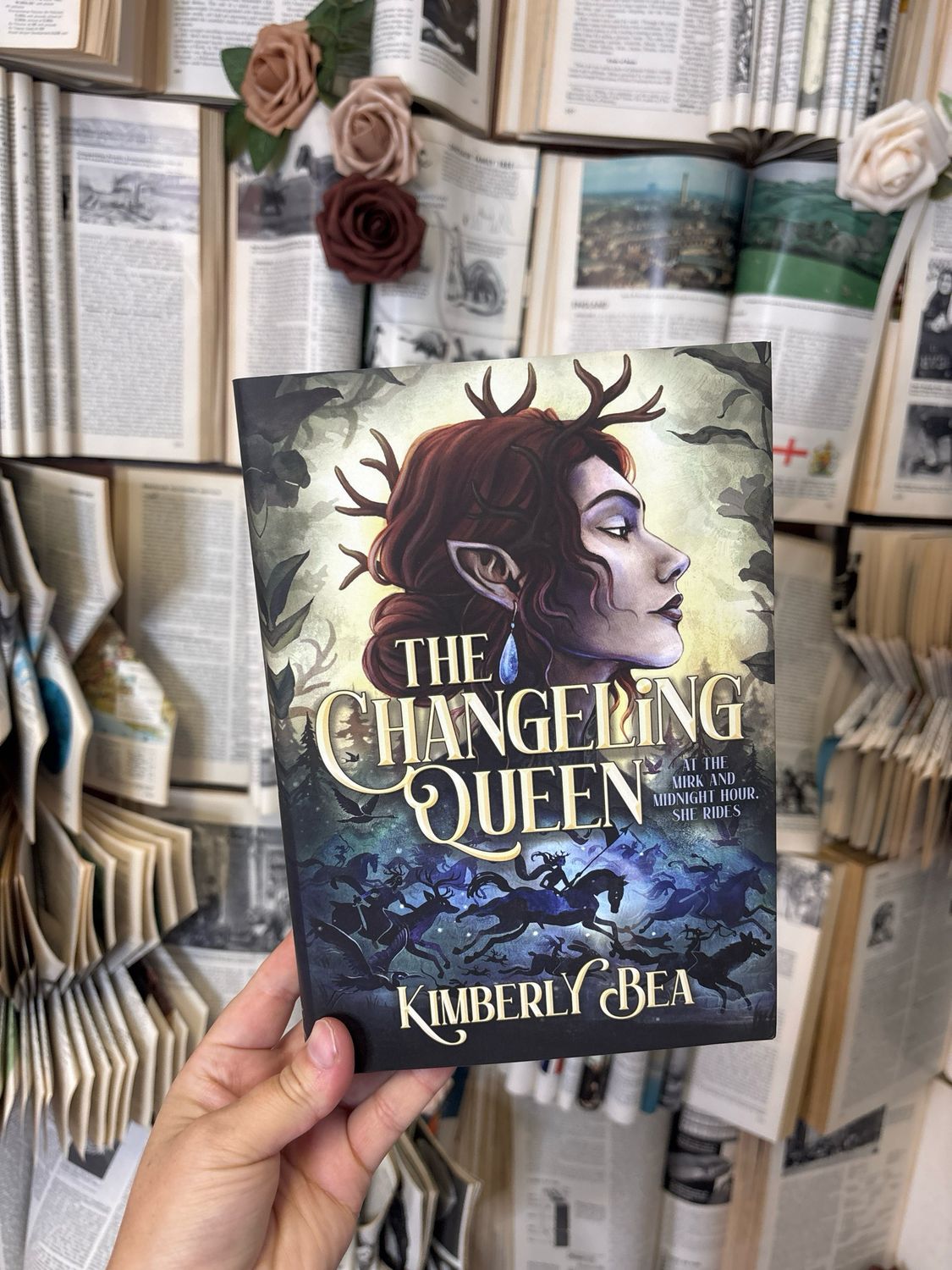 The Changeling Queen: Deluxe Limited Edition - by Kimberly Bea (Hardcover)
