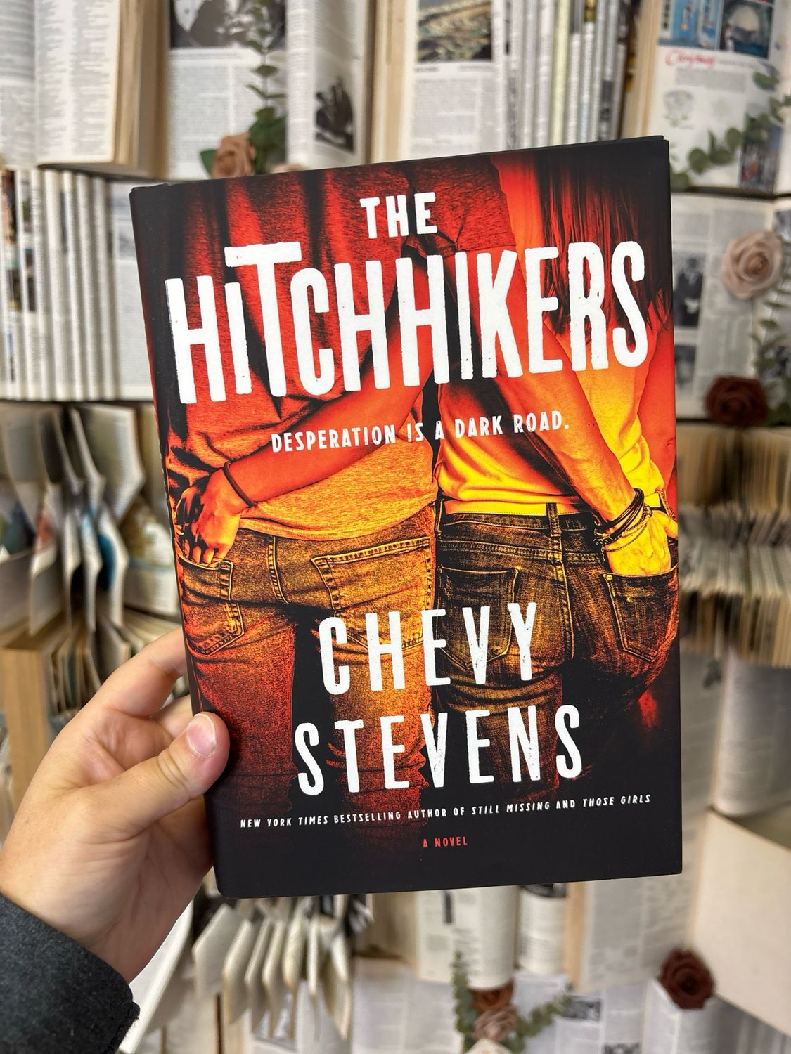 The Hitchhikers - by Chevy Stevens (Hardcover)
