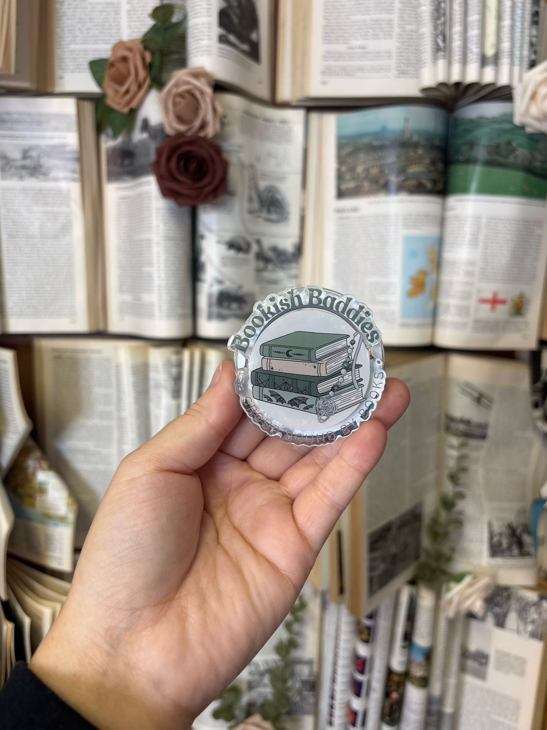 bookish baddies phone/e-reader grip