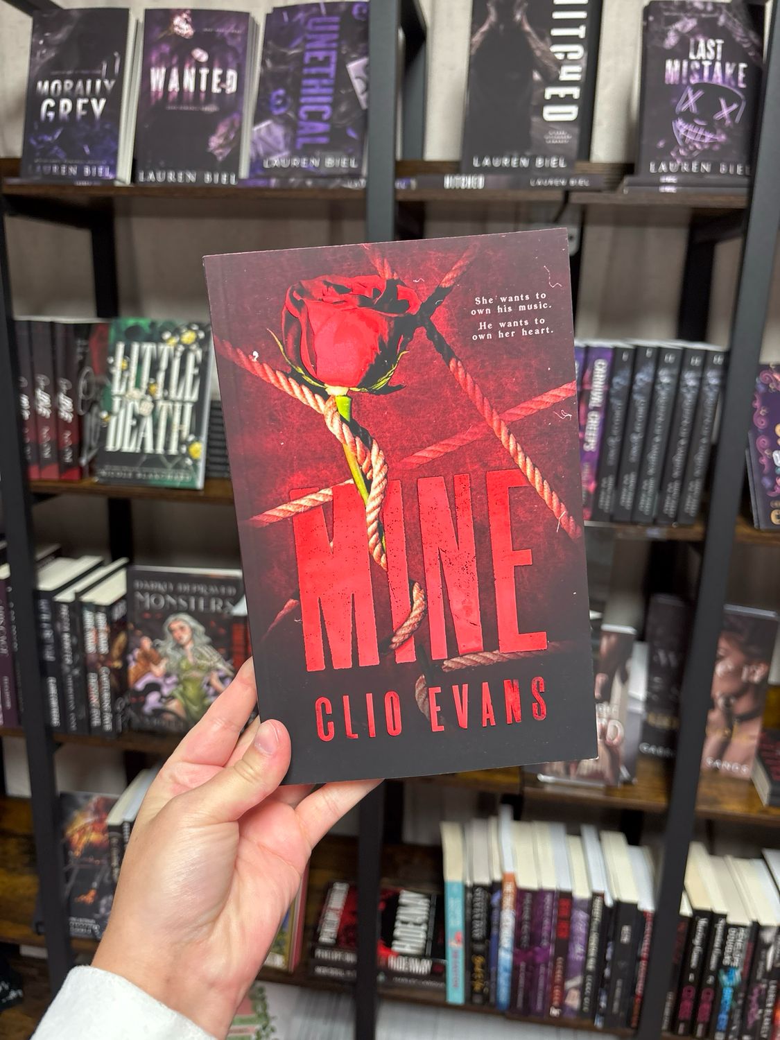 mine-signed-clio evans